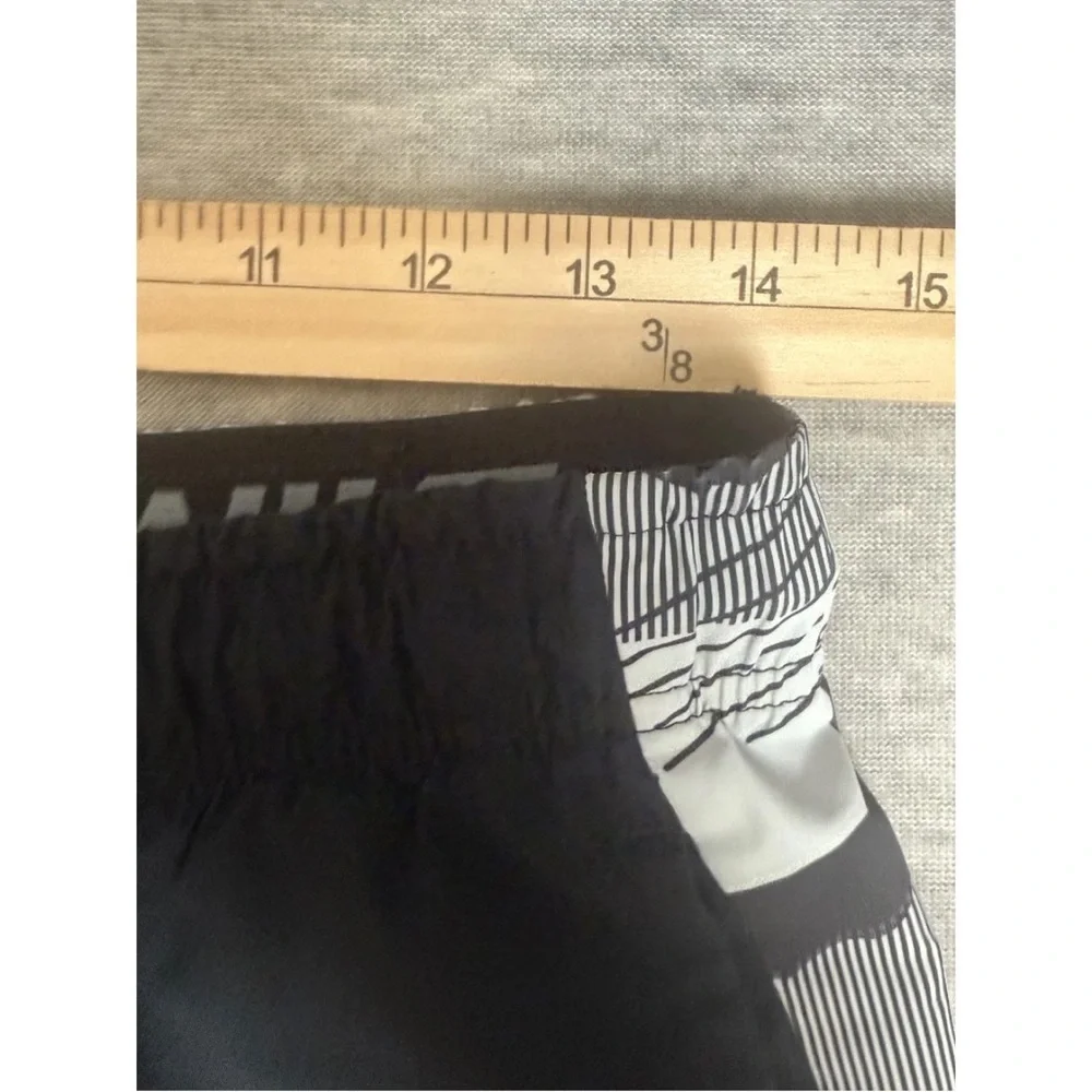 Nike Dri-Fit Shorts Men's Small Black‎ Swoosh Logo Drawstring Running Training